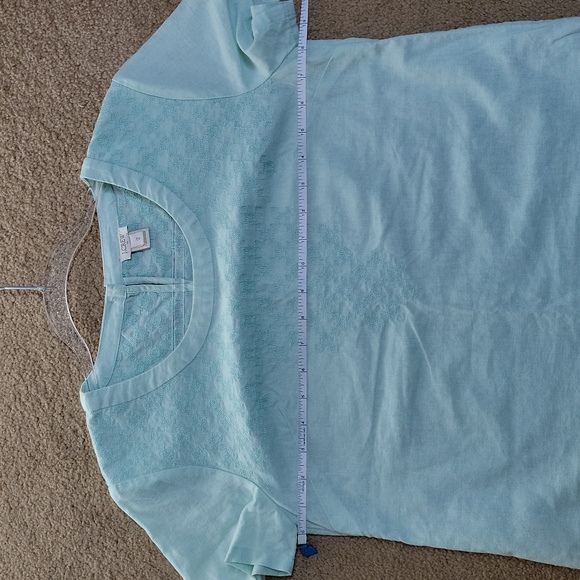 J. Crew linen mint green embroidered top, Size 2 - Picture 5 of 7